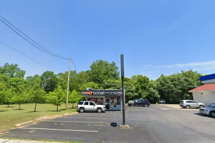 Boost 332 E Main St - 332 E Main St