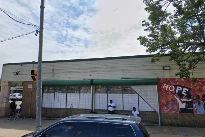 Boost 3439 Clifton Ave - 3439 Clifton Ave