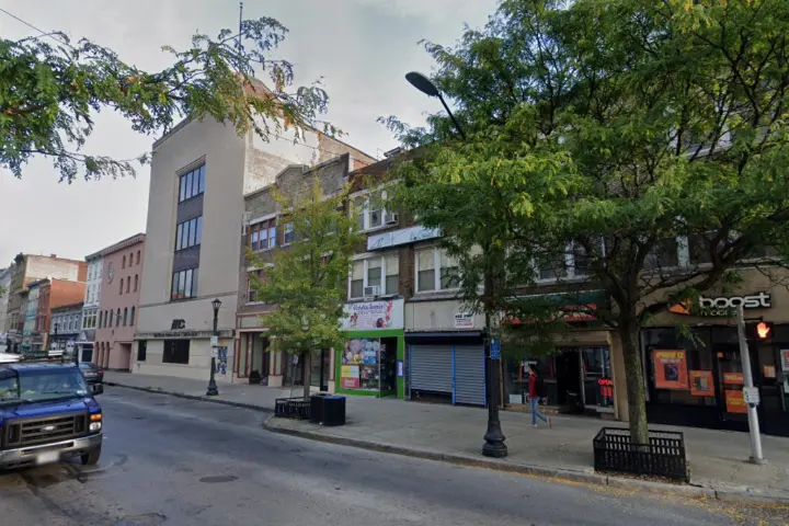 Boost 345 Main St # B - 345 Main St # B