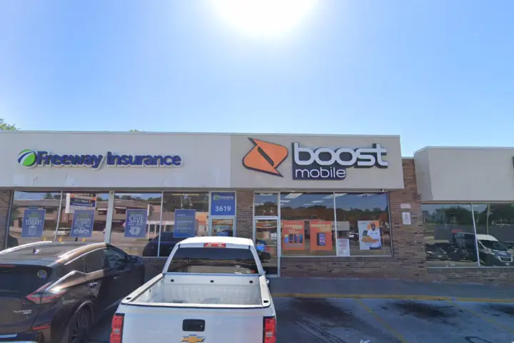 Boost 3621 S Noland Rd - 3621 S Noland Rd