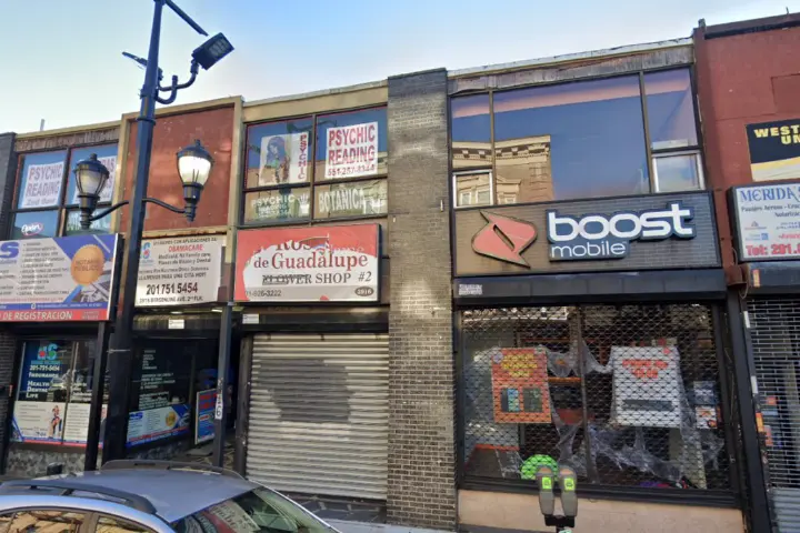 Boost 3914 Bergenline Ave - 3914 Bergenline Ave