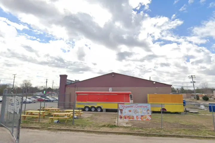 Boost 3972 Jackson Ave - 3972 Jackson Ave