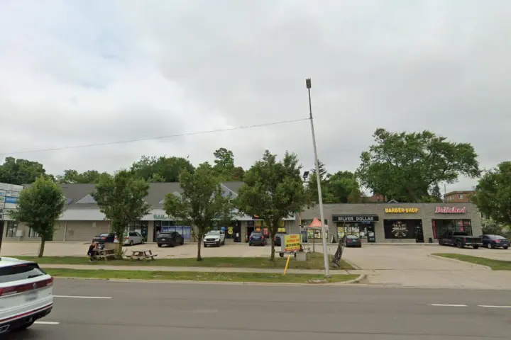 Boost 398 W Huron - 398 W Huron