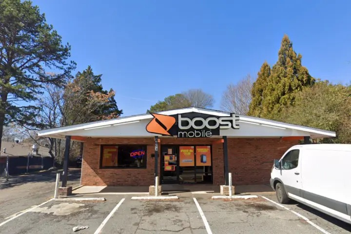 Boost 4003 Rosehaven Dr - 4003 Rosehaven Dr