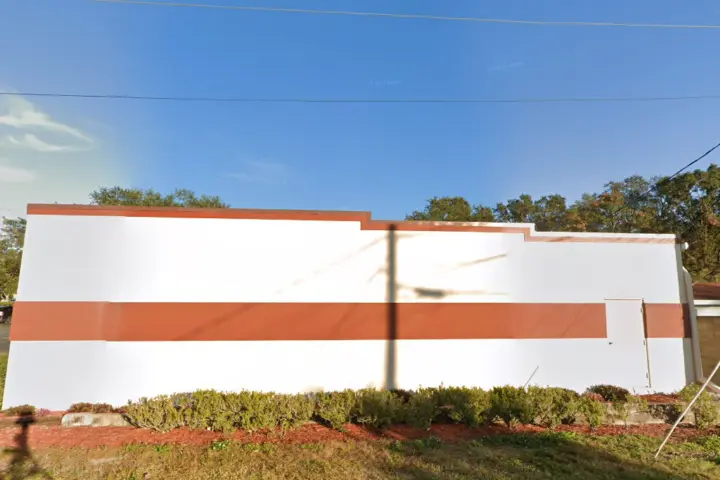 Boost 402 Cypress Gardens Blvd - 402 Cypress Gardens Blvd