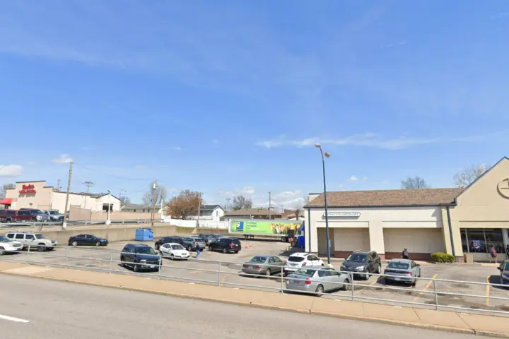 Boost 4257 Bayless Ave - 4257 Bayless Ave