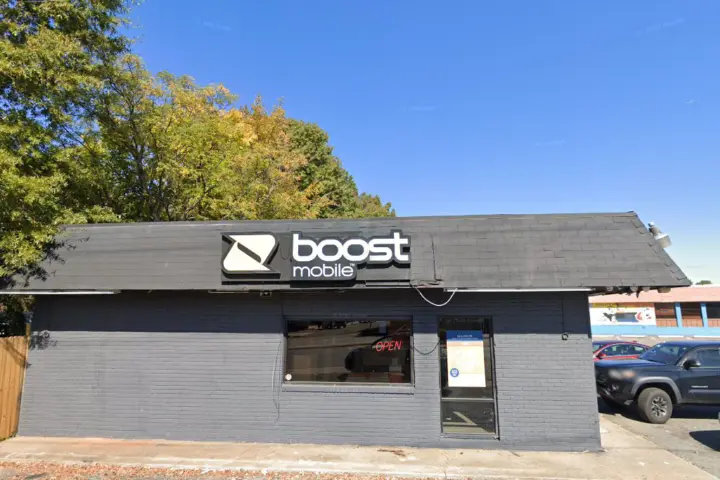 Boost 4331 The Plaza - 4331 The Plaza