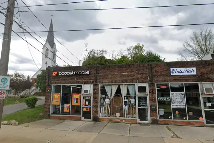 Boost 4382 Mayfield Rd - 4382 Mayfield Rd