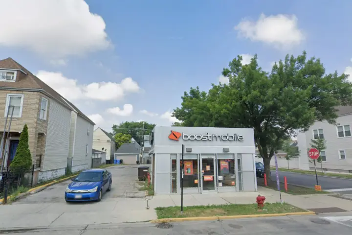 Boost 4400 S California Ave - 4400 S California Ave