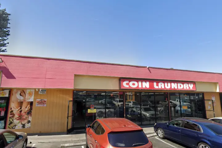 Boost 449 E. El Segundo Blvd - 449 E. El Segundo Blvd