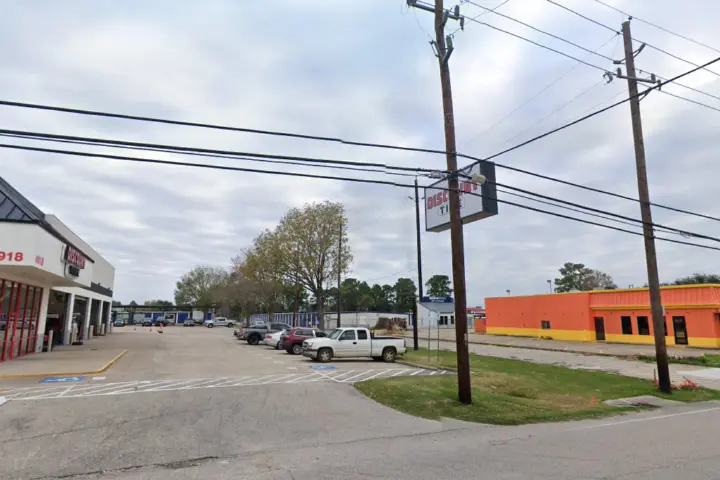 Boost 4906 Louetta Rd - 4906 Louetta Rd