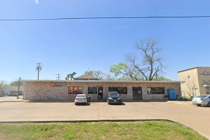 Boost 500 B N. Texas Ave - 500 B N. Texas Ave