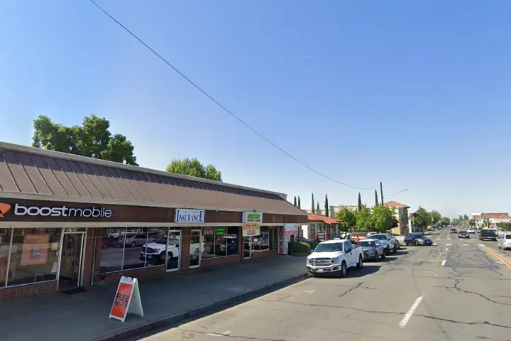 Boost 516 E. Yosemite Ave - 516 E. Yosemite Ave