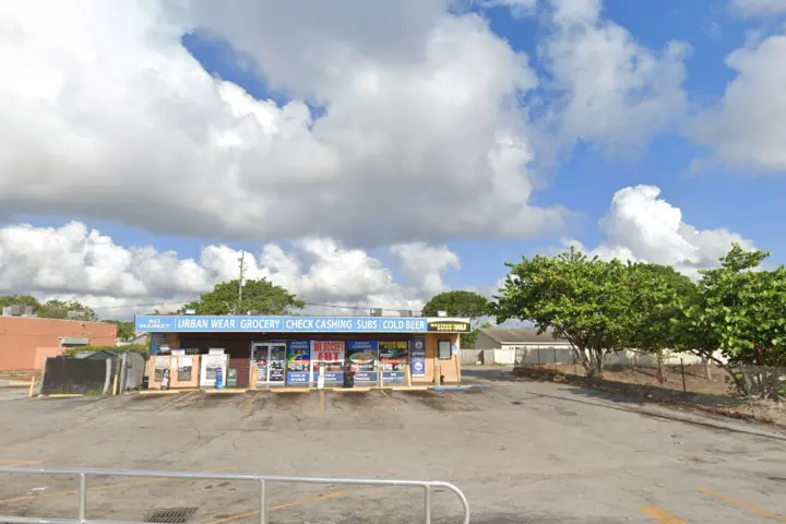 Boost 5333 N Dixie Hwy - 5333 N Dixie Hwy