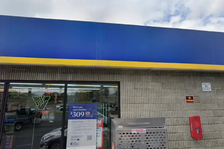 Boost 54 S Carlton St - 54 S Carlton St