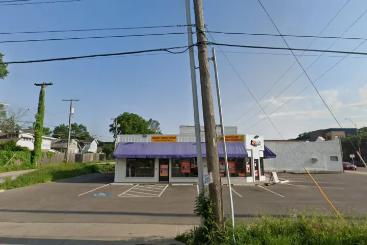 Boost 5501 Troost Ave - 5501 Troost Ave