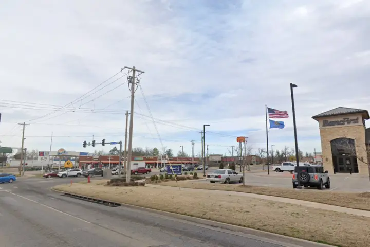 Boost 5602 Se 15Th - 5602 SE 15th