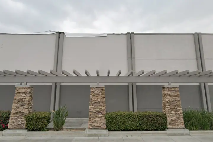 Boost 5622 Whittier Blvd - 5622 Whittier Blvd
