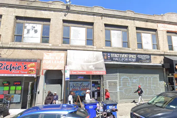 Boost 563 E Tremont Ave - 563 E Tremont Ave