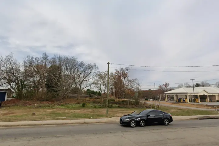 Boost 565 Shallowford Rd Nw - 565 Shallowford Rd NW