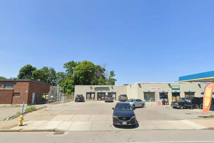 Boost 568 Lyell Ave - 568 Lyell Ave