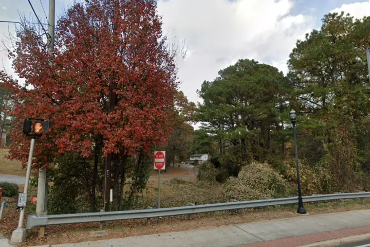Boost 5994 Memorial Dr - 5994 Memorial Dr