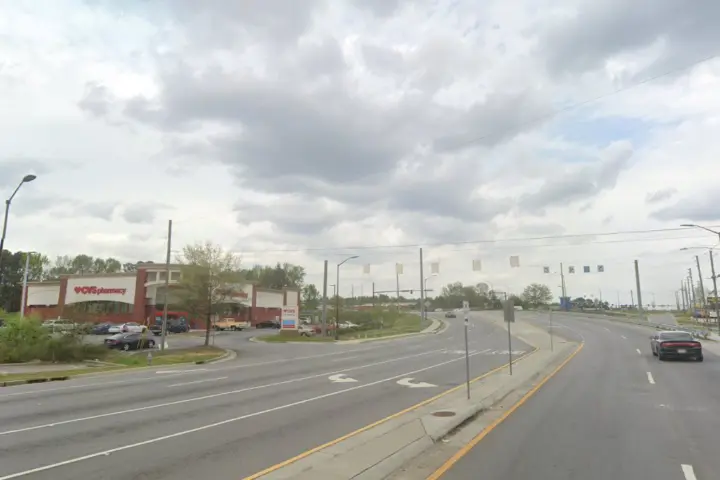 Boost 6032 Fairburn Rd - 6032 Fairburn Rd