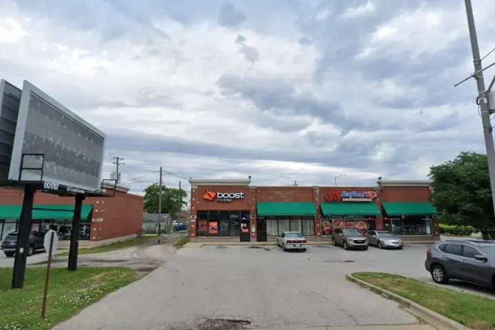 Boost 638B Sibley Blvd - 638B Sibley Blvd