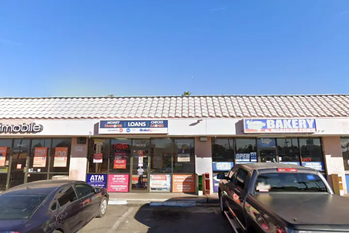 Boost 6402 W. Glendale Ave. #7 - 6402 W. Glendale Ave. #7