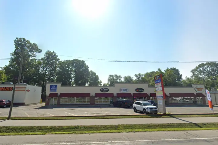 Boost 6431 Bluffton Rd - 6431 Bluffton Rd