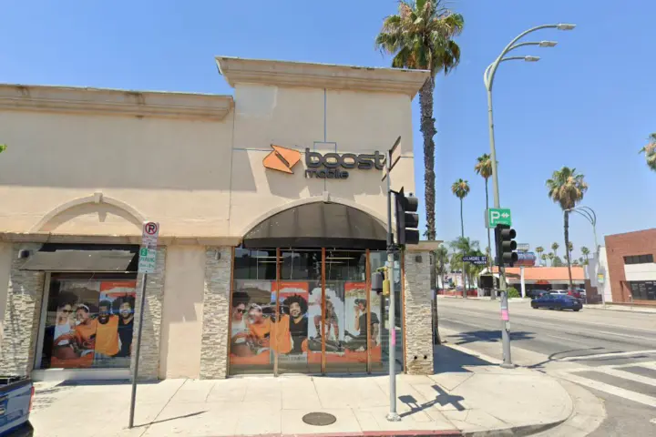 Boost 6451 Van Nuys Blvd - 6451 Van Nuys Blvd