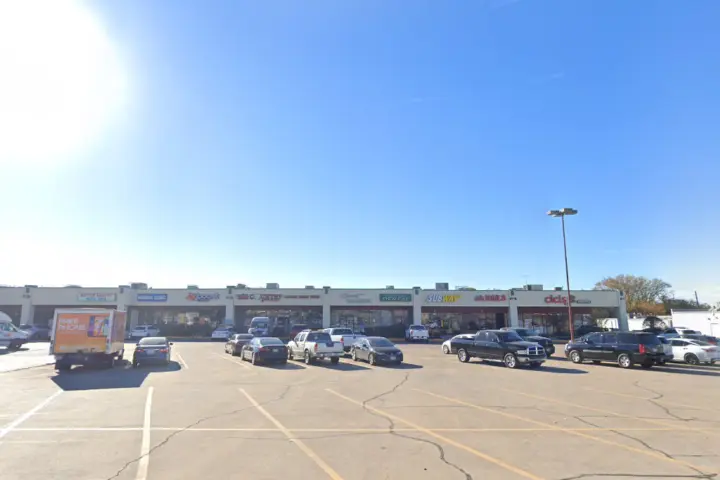 Boost 6619 Forest Hill Dr - 6619 Forest Hill Dr