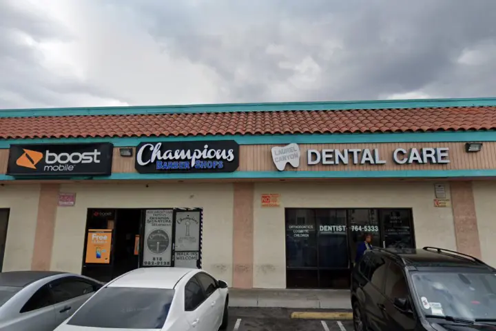 Boost 6700 Laurel Canyon Blvd - 6700 Laurel Canyon Blvd