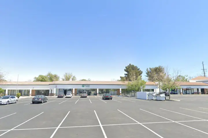Boost 701 W. Avenue K - 701 W. Avenue K