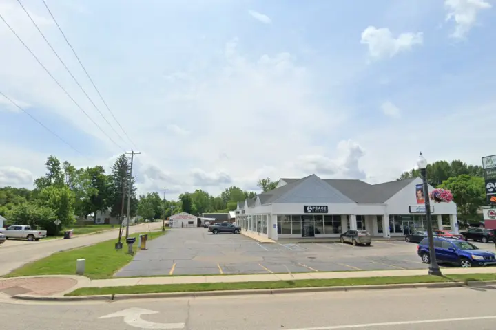 Boost 703 W. Superior St - 703 W. Superior St