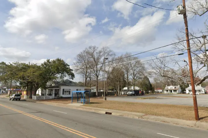 Boost 716 E Ash St - 716 E Ash St
