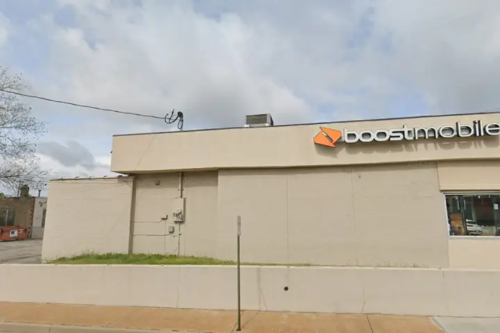 Boost 7222 Manchester Rd - 7222 Manchester Rd