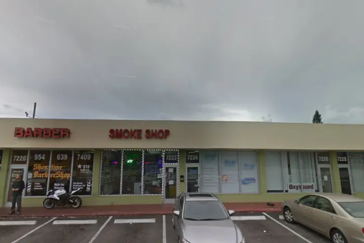 Boost 7222 Taft St - 7222 Taft St
