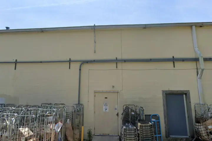 Boost 7243 N Michigan Rd - 7243 N Michigan Rd