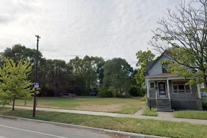 Boost 7906 S Exchange Ave - 7906 S Exchange Ave