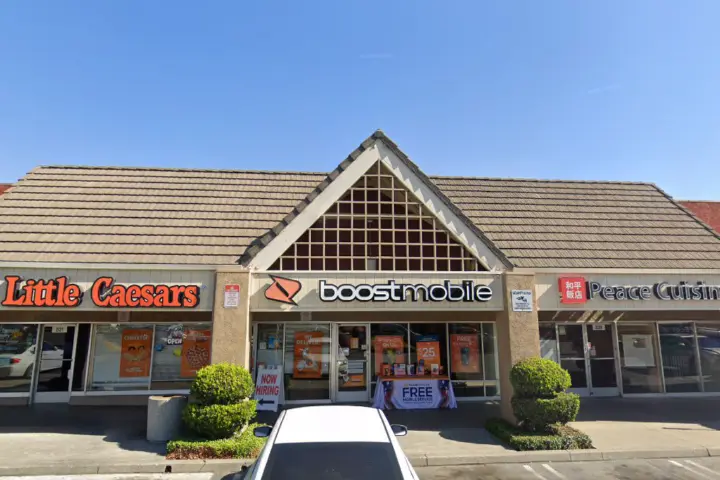 Boost 827 Jefferson Blvd - 827 Jefferson Blvd