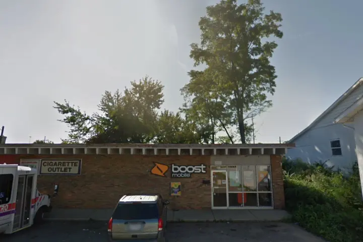 Boost 901 Wooster Rd North - 901 Wooster Rd North