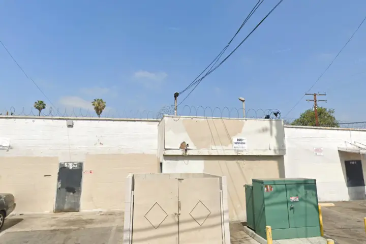 Boost 910 S Euclid St - 910 S Euclid St