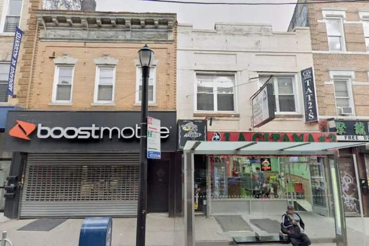 Boost 9205 Jamaica Ave - 9205 Jamaica Ave