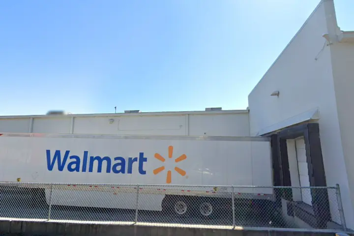 Walmart - 11720 E Dr Martin Luther King Jr Blvd (Boost Mobile)