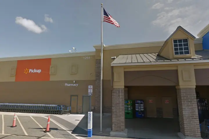 Walmart - 1251 Centerville Rd (Boost Mobile)