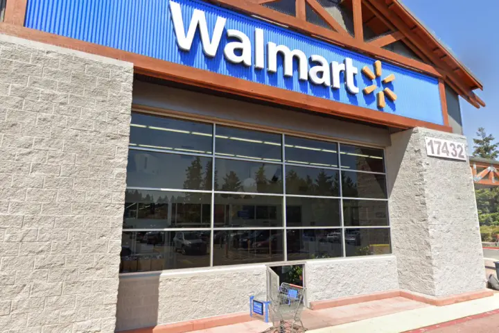 Walmart - 17432 SE 270th Pl (Boost Mobile)