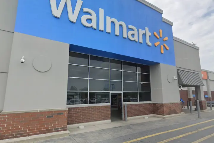 Walmart - 3926 Linden St (Boost Mobile)