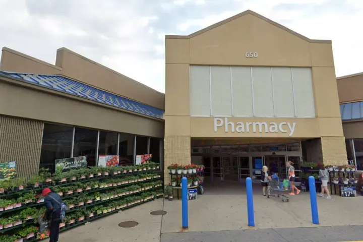 Walmart - 650 Main Ave (Boost Mobile)