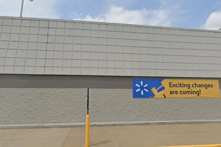Walmart - 7910 Richmond Hwy (Boost Mobile)